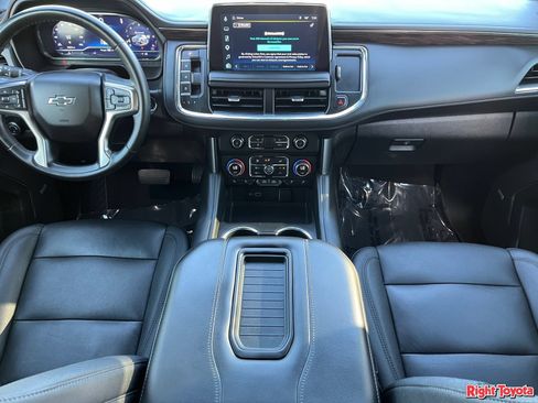 Used 2023 Chevrolet Tahoe Z71 w/ Luxury Package AWD/4WD image 17