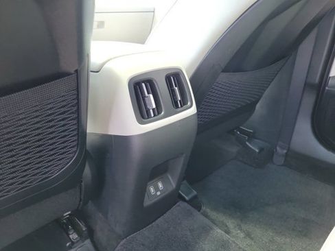 Certified 2023 Hyundai Tucson Limited AWD/4WD image 12