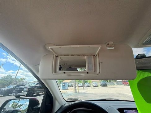 Used 2012 Honda CR-V EX image 40