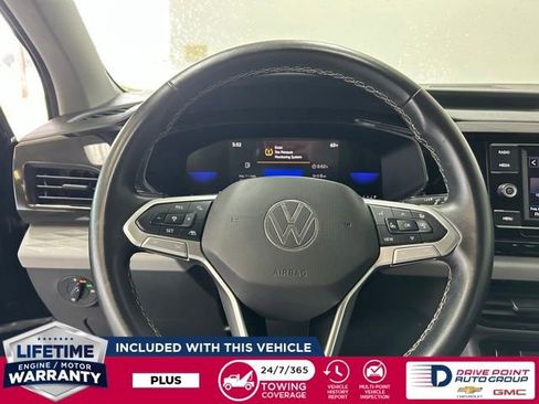 Used 2024 Volkswagen Taos S FWD image 15