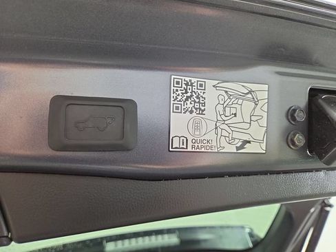 Used 2025 Toyota RAV4 XSE w/ Advanced Technology Package AWD/4WD image 34