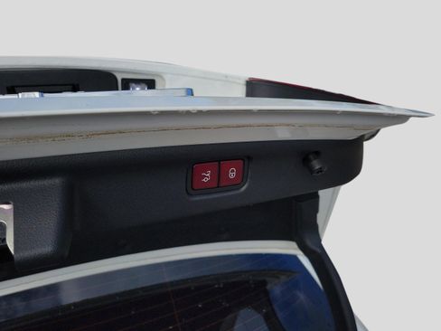 Certified 2023 Mercedes-Benz C 300 C 300 image 9