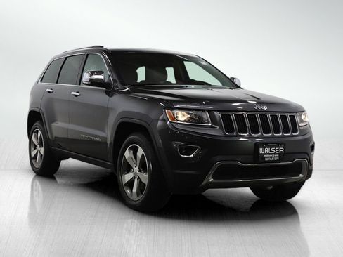 Used 2016 Jeep Grand Cherokee Limited w/ Trailer Tow Group IV image 7