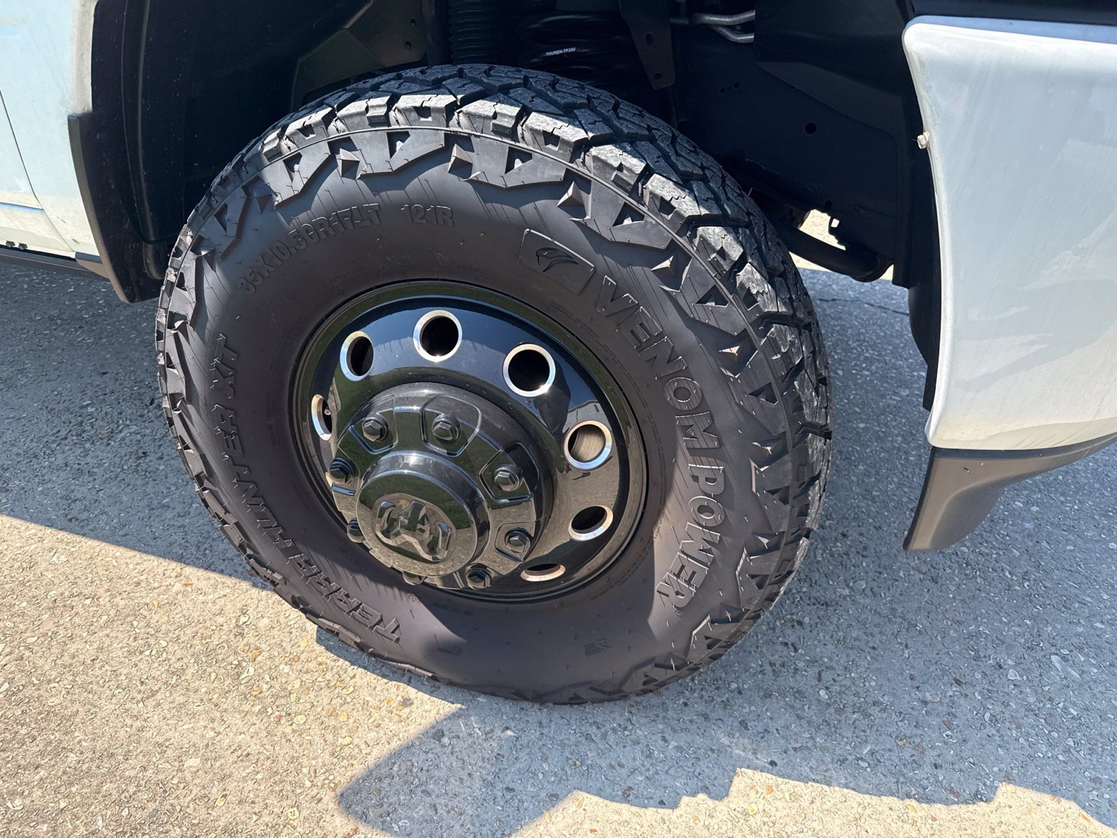 Used 2024 RAM 3500 Laramie w/ Night Edition AWD/4WD image 4
