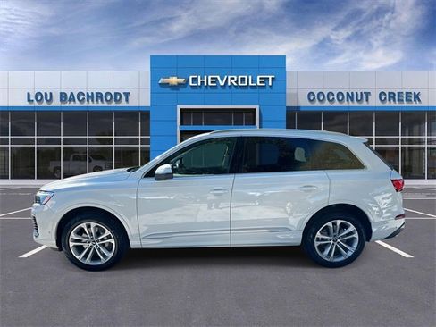 Used 2025 Audi Q7 3.0T Premium Plus image 5