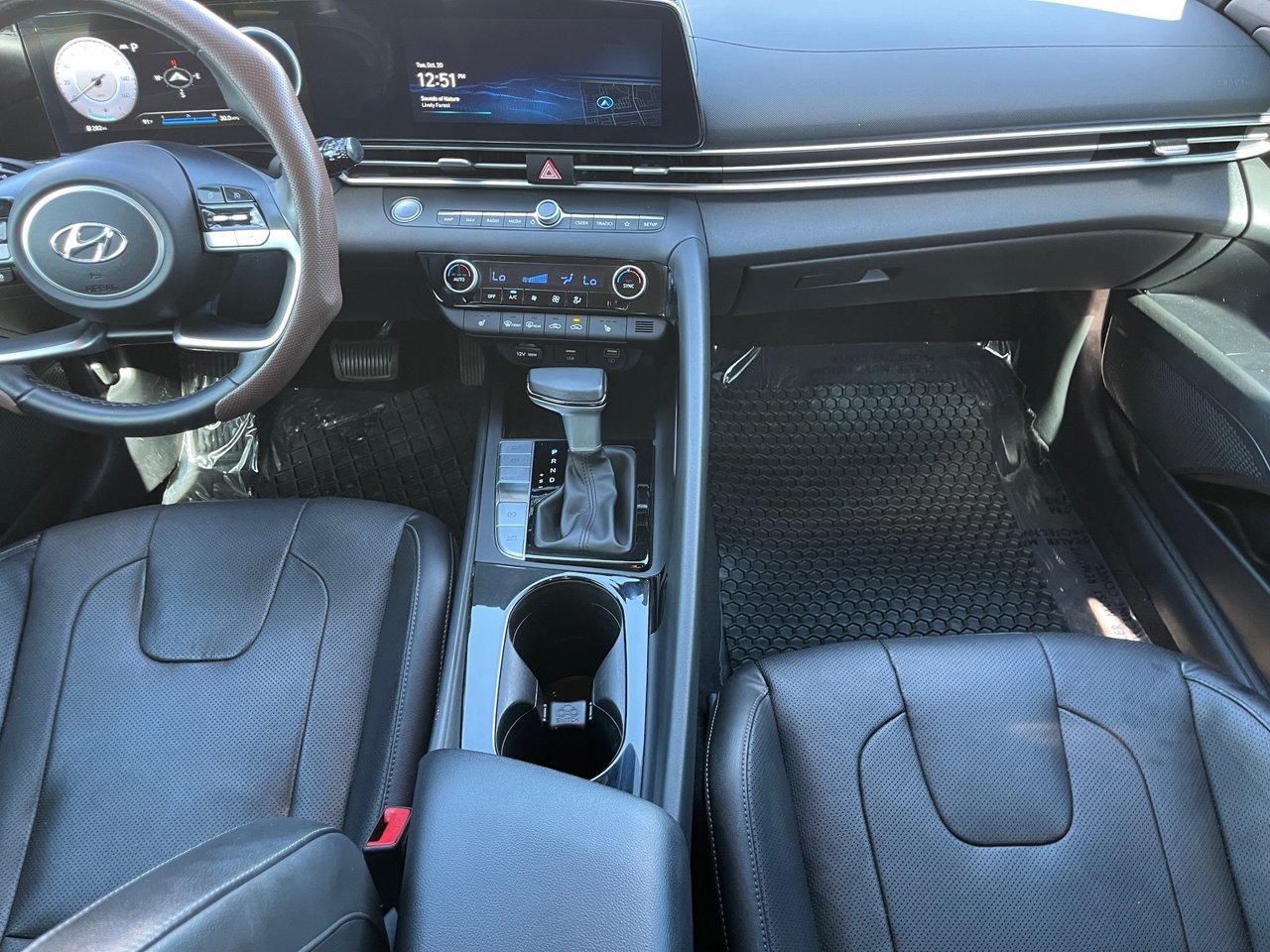 Used 2023 Hyundai Elantra Limited w/ Cargo Package FWD image 14
