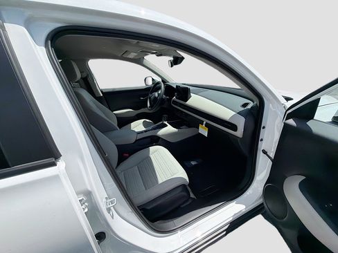New 2027 Honda HR-V LX image 22
