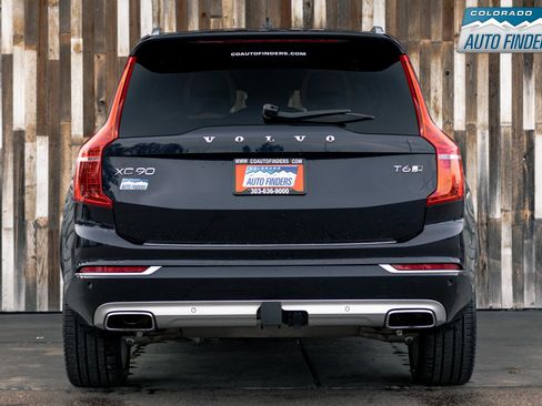 Used 2017 Volvo XC90 T6 Inscription w/ Vision Package image 4