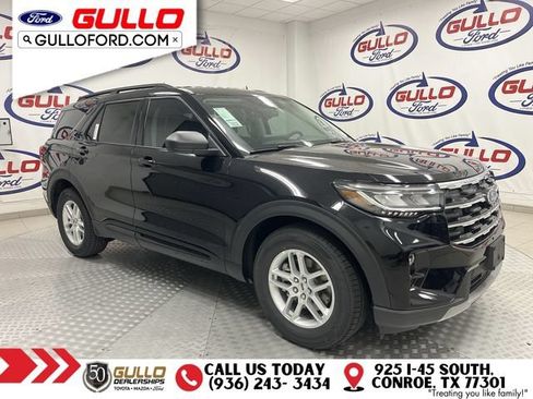 New 2026 Ford Explorer Active w/ Active Comfort Package RWD image 1