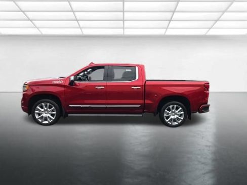 Used 2023 Chevrolet Silverado 1500 High Country w/ High Country Premium Package AWD/4WD image 8