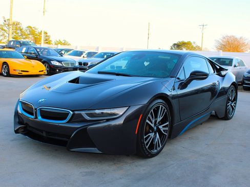Used 2015 BMW i8 image 5