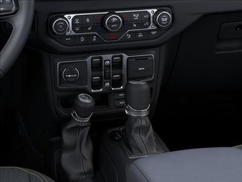 New 2025 Jeep Gladiator Sport image 24