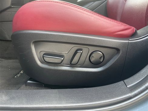 Used 2024 MAZDA CX-30 AWD 2.5 S w/ Preferred Package image 38