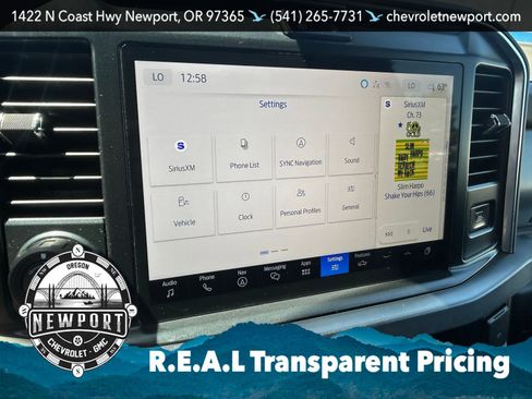 Used 2025 Ford F350 Platinum w/ FX4 Off-Road Package AWD/4WD image 28