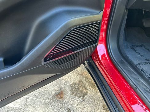 Used 2025 Jeep Wagoneer S Limited image 18