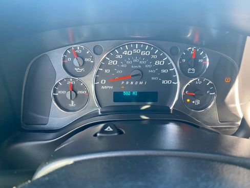 Used 2012 Chevrolet Express 2500 w/ Cold Climate Package image 15