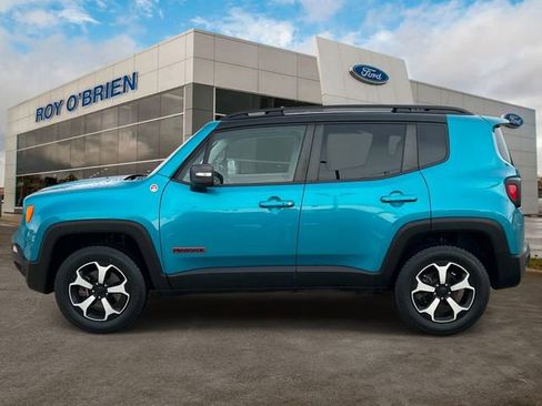 Used 2021 Jeep Renegade Trailhawk image 2