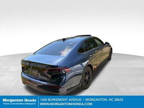 Used 2025 Honda Accord SE image 9