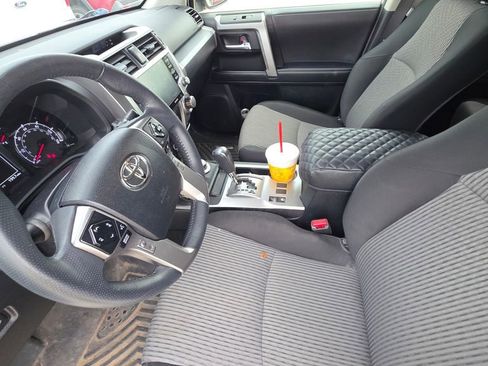 Used 2022 Toyota 4Runner SR5 AWD/4WD image 12