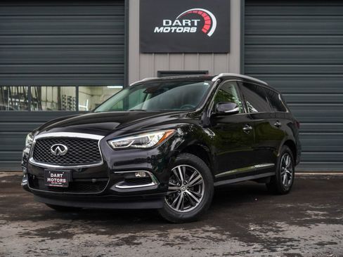 Used 2019 INFINITI QX60 Luxe w/ Essential Package image 3