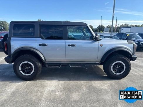 Used 2024 Ford Bronco Badlands AWD/4WD image 8