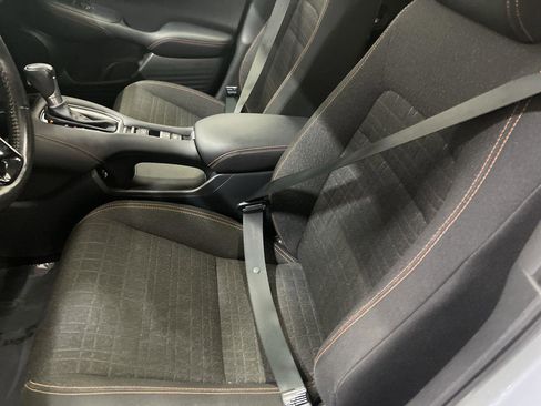 Used 2023 Honda HR-V Sport image 11