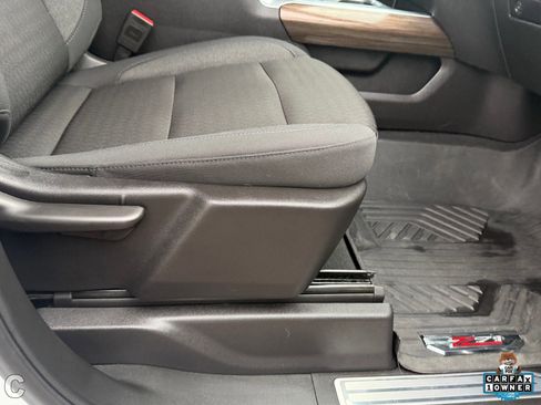 Used 2025 Chevrolet Silverado 1500 LT Trail Boss w/ Convenience Package II image 11