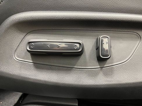 New 2027 Honda HR-V EX-L image 13
