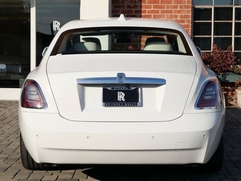 Certified 2024 Rolls-Royce Ghost image 36