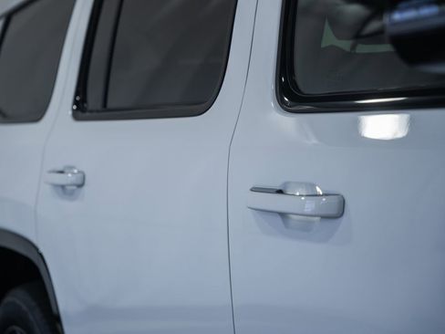 New 2026 Jeep Grand Wagoneer Limited AWD/4WD image 16