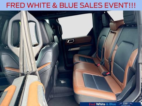 Used 2022 Ford Bronco Outer Banks AWD/4WD image 24