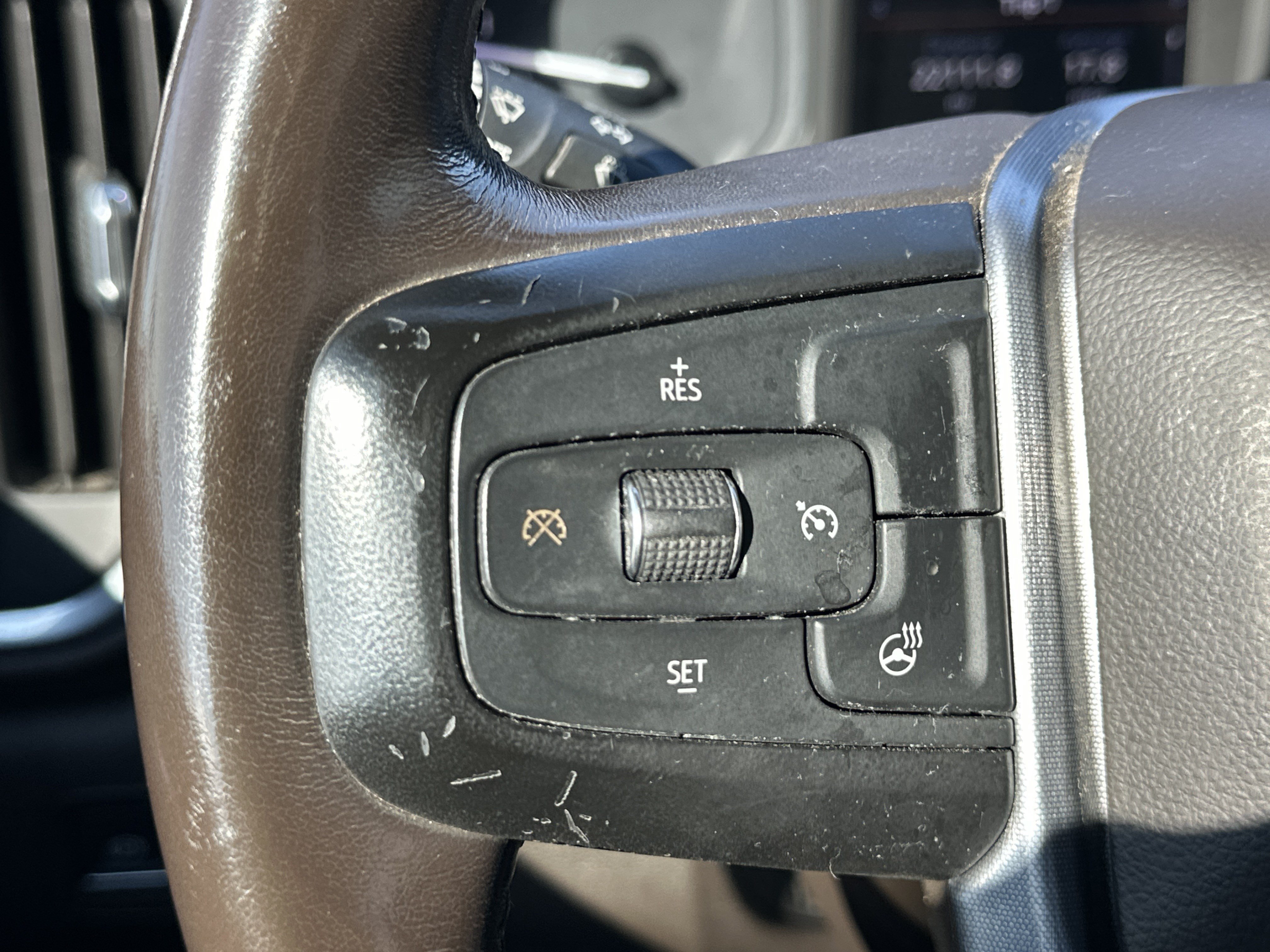 Used 2021 GMC Sierra 1500 SLT w/ SLT Premium Package AWD/4WD image 26