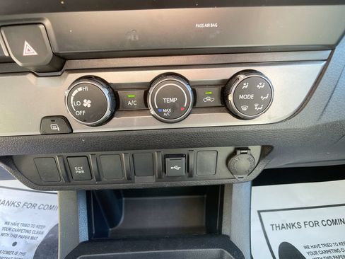 Used 2021 Toyota Tacoma SR w/ SR Convenience Package RWD image 19