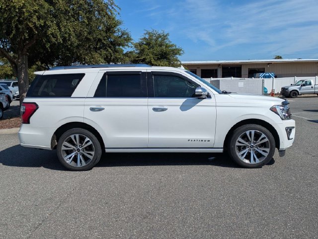 Used 2020 Ford Expedition Platinum AWD/4WD image 2