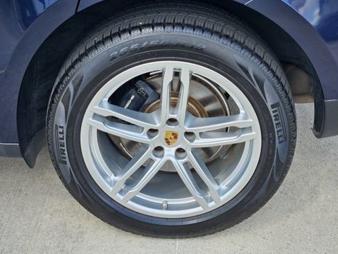 Used 2021 Porsche Macan AWD/4WD image 8