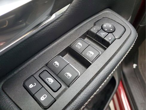 Used 2025 RAM 1500 Laramie w/ Sport Appearance Package image 17