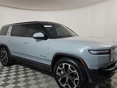 Used 2025 Rivian R1S Adventure