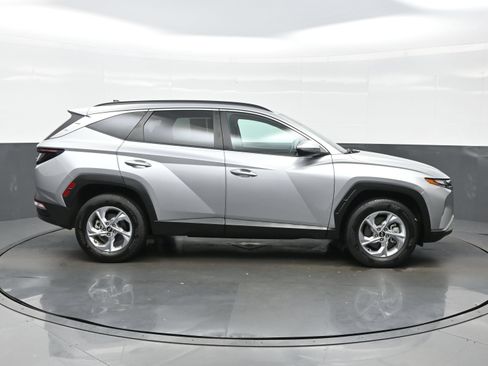 Certified 2023 Hyundai Tucson SEL AWD/4WD image 7