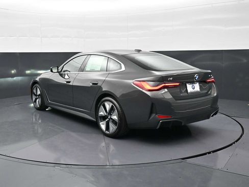 New 2026 BMW i4 eDrive40 w/ Premium Package RWD image 7
