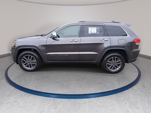 Used 2019 Jeep Grand Cherokee Limited AWD/4WD image 8