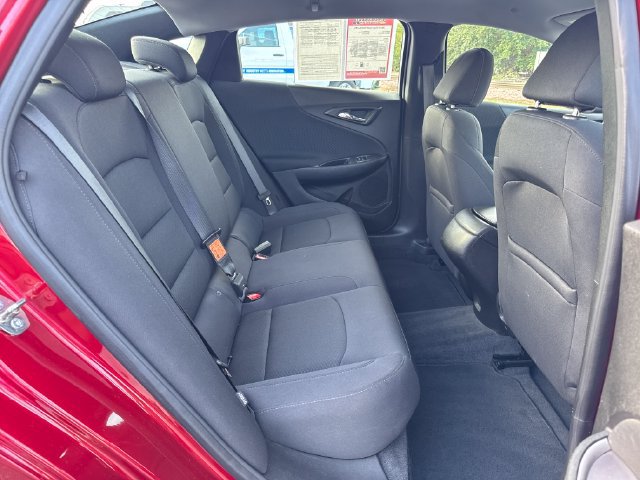 Used 2022 Chevrolet Malibu RS FWD image 28