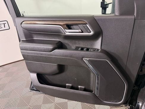 Used 2022 GMC Sierra 1500 Elevation w/ Max Trailering Package AWD/4WD image 13