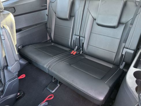 Used 2022 Volkswagen Atlas SEL AWD/4WD image 36