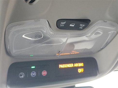 Used 2022 Buick Encore GX Preferred image 28