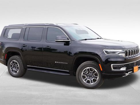 Certified 2024 Jeep Wagoneer Series II w/ Advanced All Terrain Group AWD/4WD image 2
