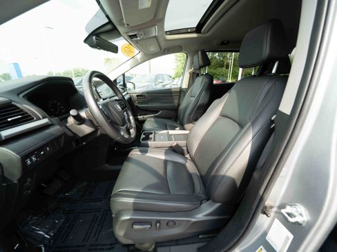 Used 2025 Honda Odyssey EX-L image 9