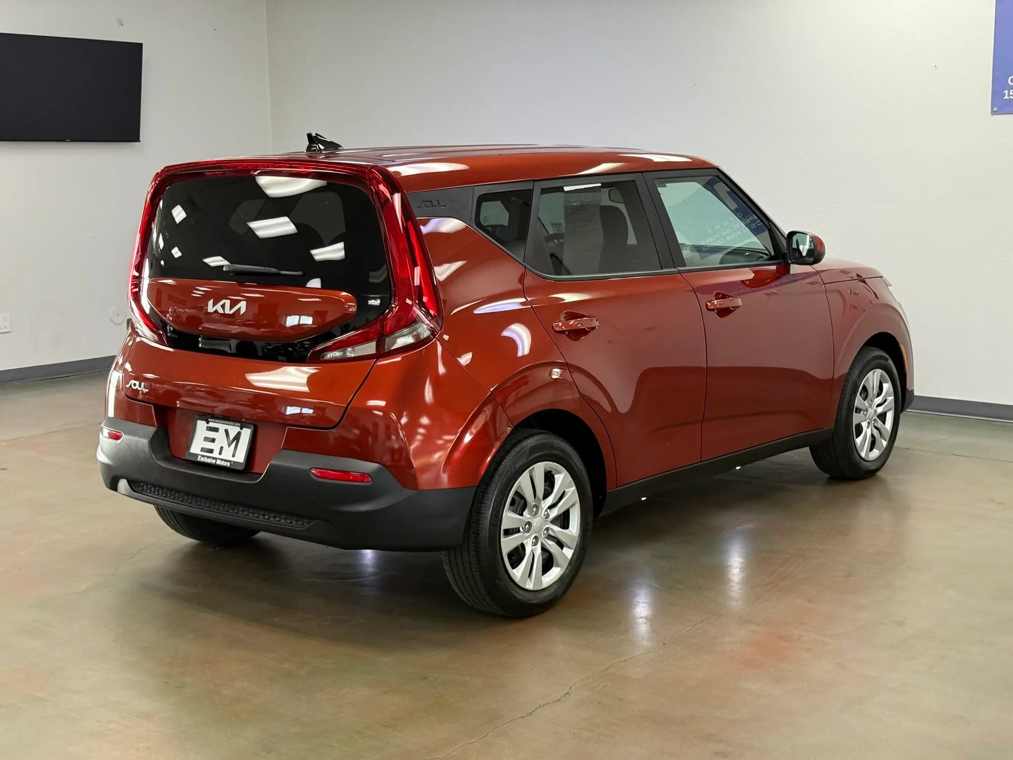 Used 2022 Kia Soul LX FWD image 7