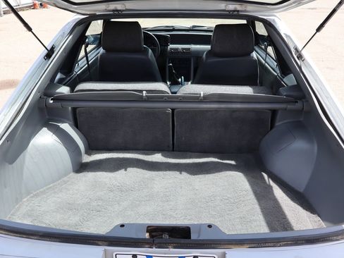 Used 1988 Ford Mustang GT RWD image 14
