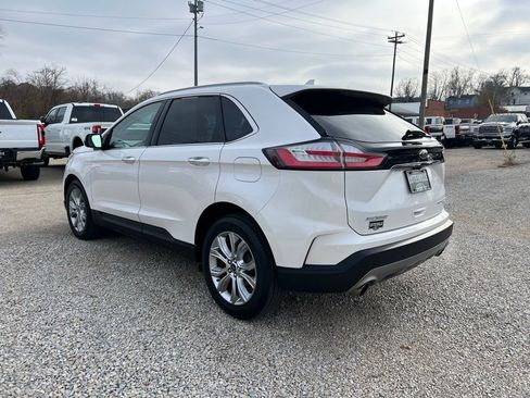 Used 2019 Ford Edge Titanium image 6