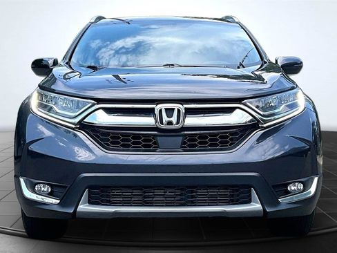 Used 2018 Honda CR-V Touring image 2